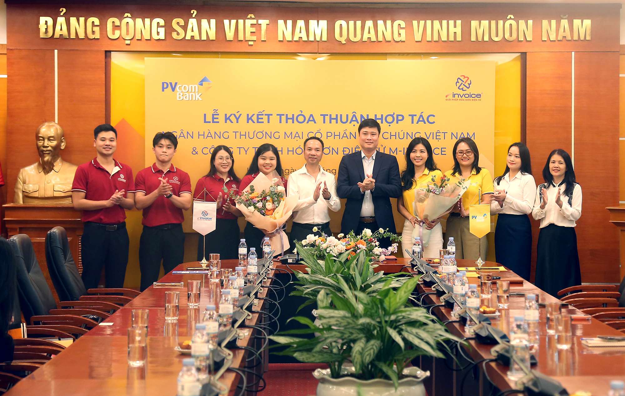 Ảnh minh họa 1: PVcomBank và Công ty TNHH Hóa đơn điện tử M-invoice ký kết Thỏa thuận hợp tác toàn diện